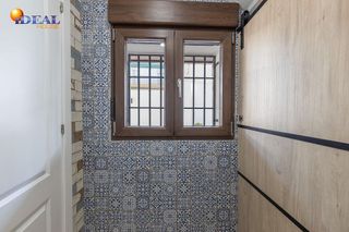 Chalet en venta en Zubia (La)