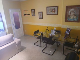 Casa adosada en venta en Valdepeñas