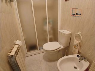 Casa adosada en venta en Valdepeñas