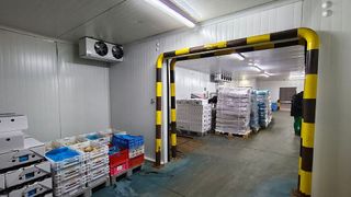 Nave industrial en venta en Roces Sur en Gijón