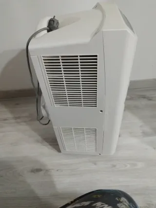 Pingüino Aire Acondicionado Portátil