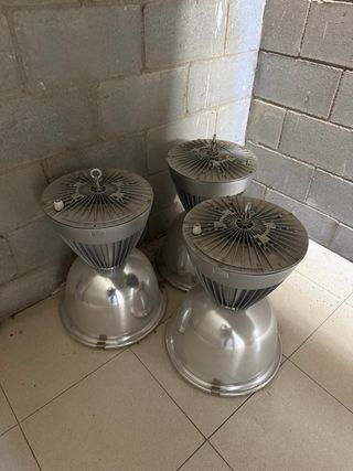 3 Focos Industriales LED 100W