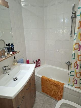 Piso en venta en Hospital - Parque sur en Albacete