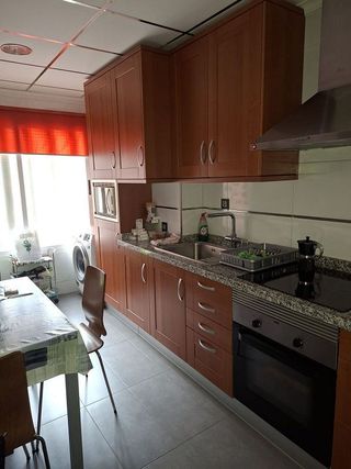 Piso en venta en Hospital - Parque sur en Albacete