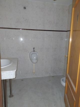 Local comercial en alquiler en Plaza de toros - Venta Vargas - Capitania en San Fernando