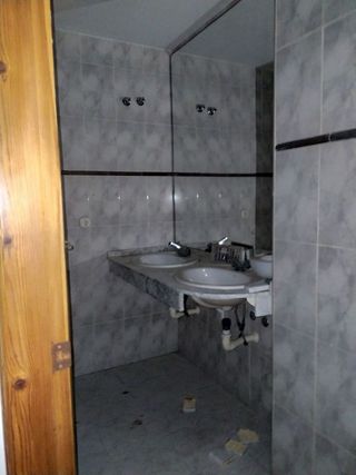 Local comercial en alquiler en Plaza de toros - Venta Vargas - Capitania en San Fernando