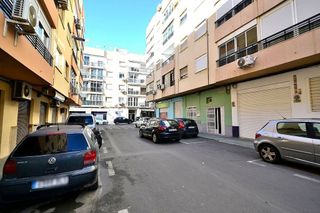 Local comercial en alquiler en Nueva Andalucía en Almería