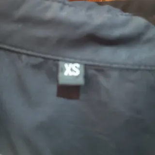 2 camisas Stradivarius