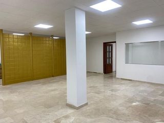 Local comercial en alquiler en Atarfe