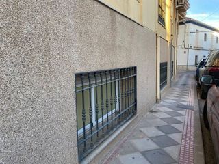 Local comercial en alquiler en Atarfe