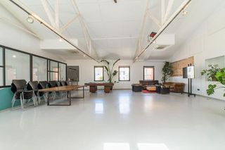 Local comercial en alquiler en Numancia en Madrid