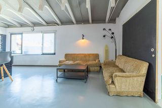 Local comercial en alquiler en Numancia en Madrid