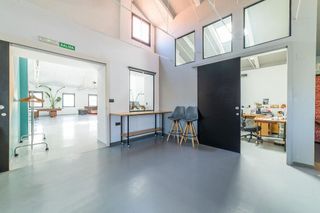 Local comercial en alquiler en Numancia en Madrid