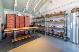 Local comercial en alquiler en Numancia en Madrid