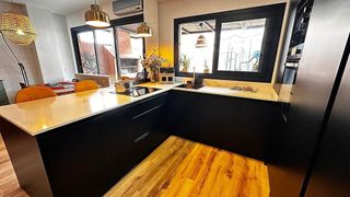 Casa adosada en venta en Gines