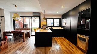 Casa adosada en venta en Gines