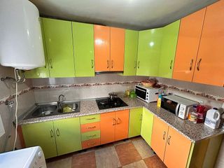 Casa adosada en venta en Guadix