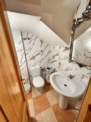 Casa adosada en venta en Guadix