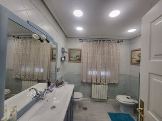 Chalet en venta en Esquivias