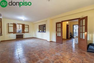 Chalet en venta en Gójar