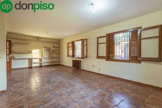 Chalet en venta en Gójar