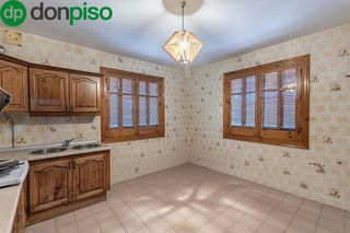 Chalet en venta en Gójar