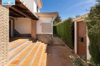 Chalet en venta en Albolote