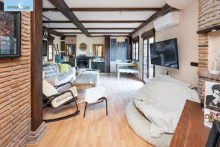 Chalet en venta en Albolote