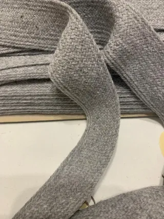 Gallone in lana grigio perla