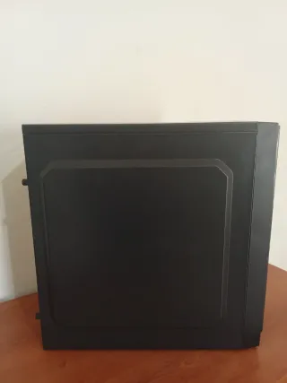 TORRE ORDENADOR GAMER ECONÓMICO Y POTENTE.