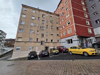 Piso en venta en Puerto Chico en Santander