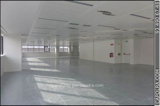 Oficina en alquiler en La Marina de Port en Barcelona