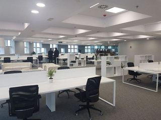 Oficina en alquiler en El Parc i la Llacuna del Poblenou en Barcelona