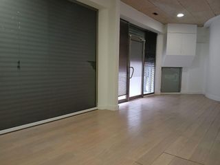 Local comercial en alquiler en Creu de Barberà en Sabadell