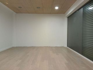 Local comercial en alquiler en Creu de Barberà en Sabadell