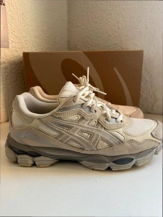 Scarpe sportive Asics Beige Taglia 40