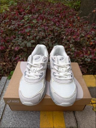 Asics Beige Talla 40