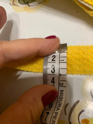 Gallone in lana giallo