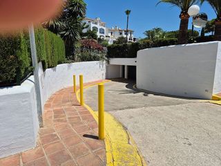 Garaje en venta en Nueva Andalucía centro en Marbella