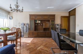 Piso en venta en Parque María Luisa - Huerta de la Salud - Giralda Sur en Sevilla