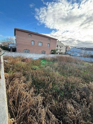 Terreno en venta en Yeles