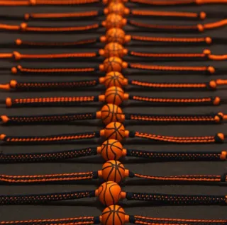 Braccialetti sportivi fatti a mano
