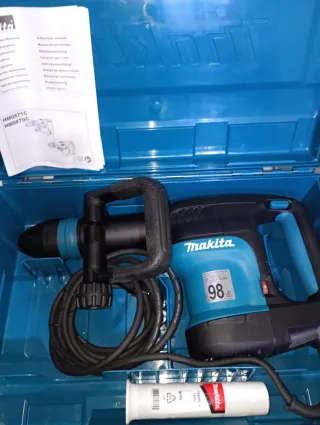 Martillo Demoledor Makita HM0870C