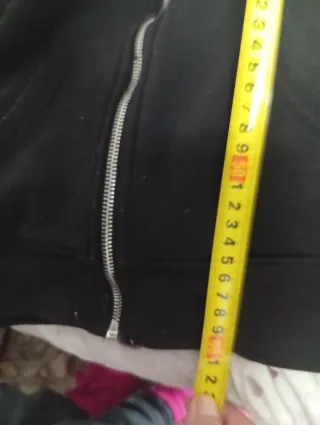 Sudadera Roly Negra Talla L (equivale a S)