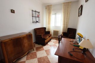 Edificio en venta en Puebla de la Calzada