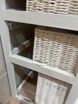 Mesa Auxiliar Zara Home con Cestas