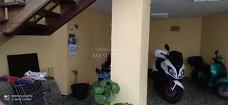 Local comercial en alquiler en Calvario - Santa Rita en Vigo