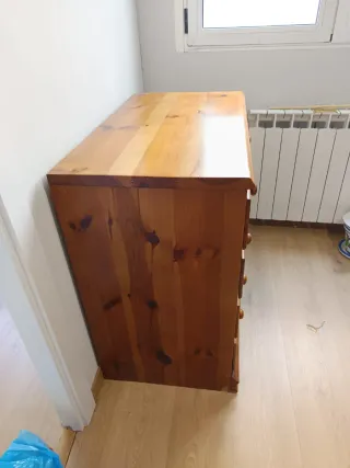 Somier 150x200 y cómoda pino