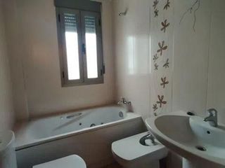 Ático en venta en Valdepeñas