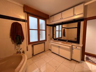 Piso en venta en Zona Teatro Campoamor en Oviedo